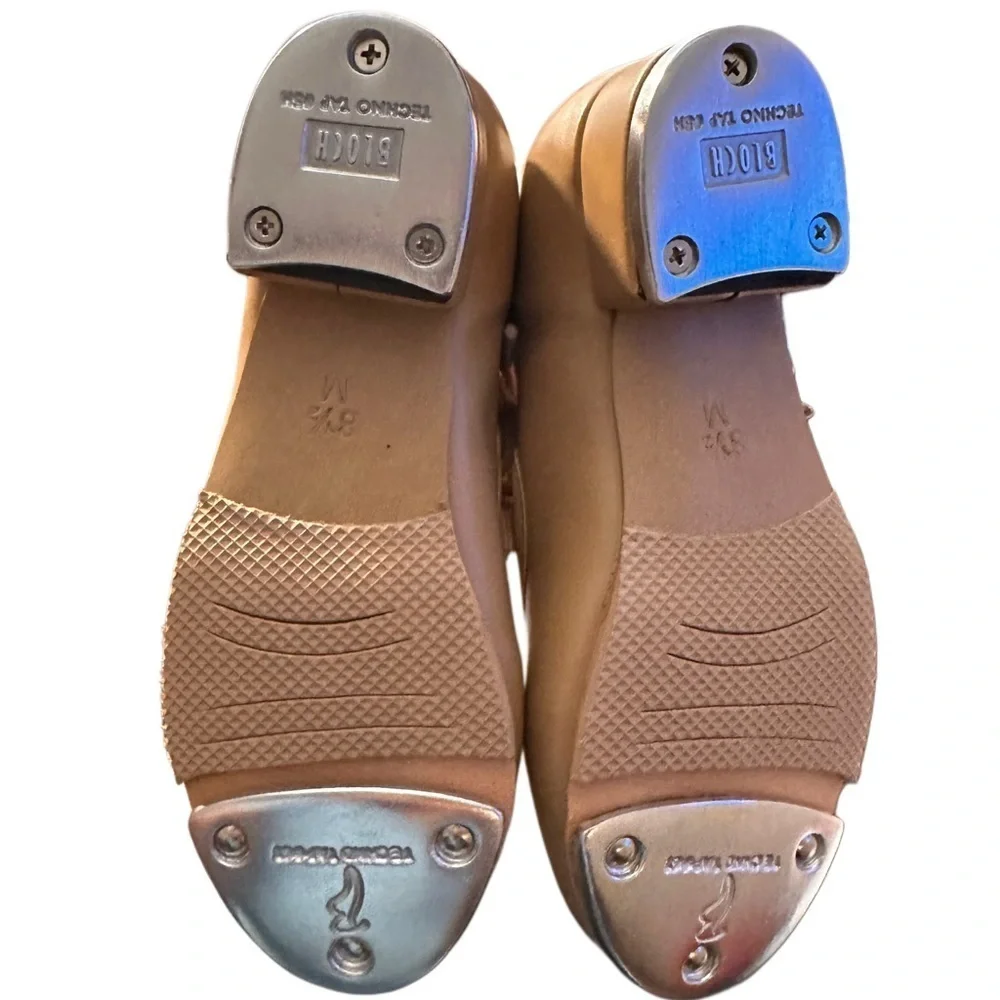 NEW Girl's Annie Tyette Dance Shoe Size Little Girl 8.5 Beige